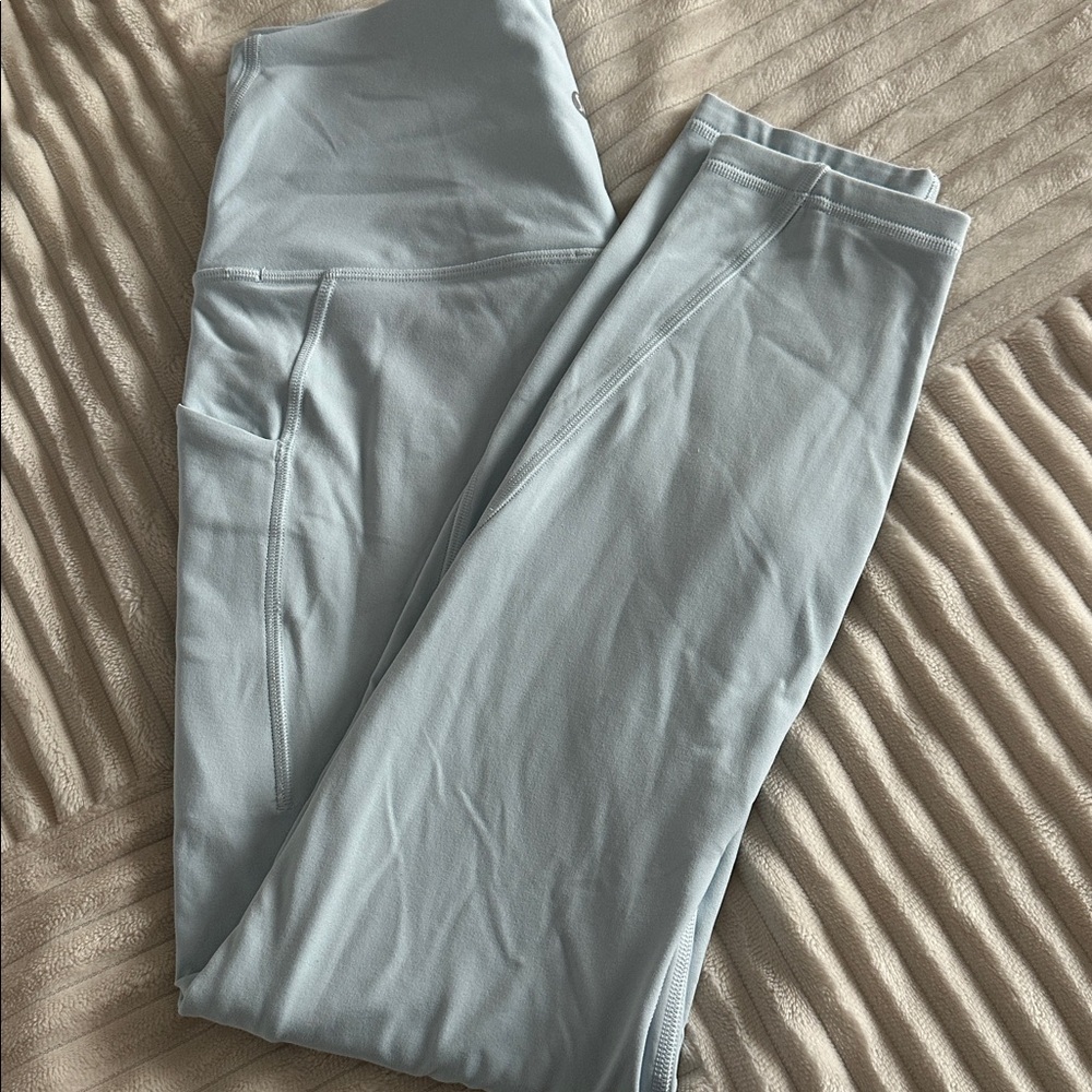 Light blue yoga pants everlux